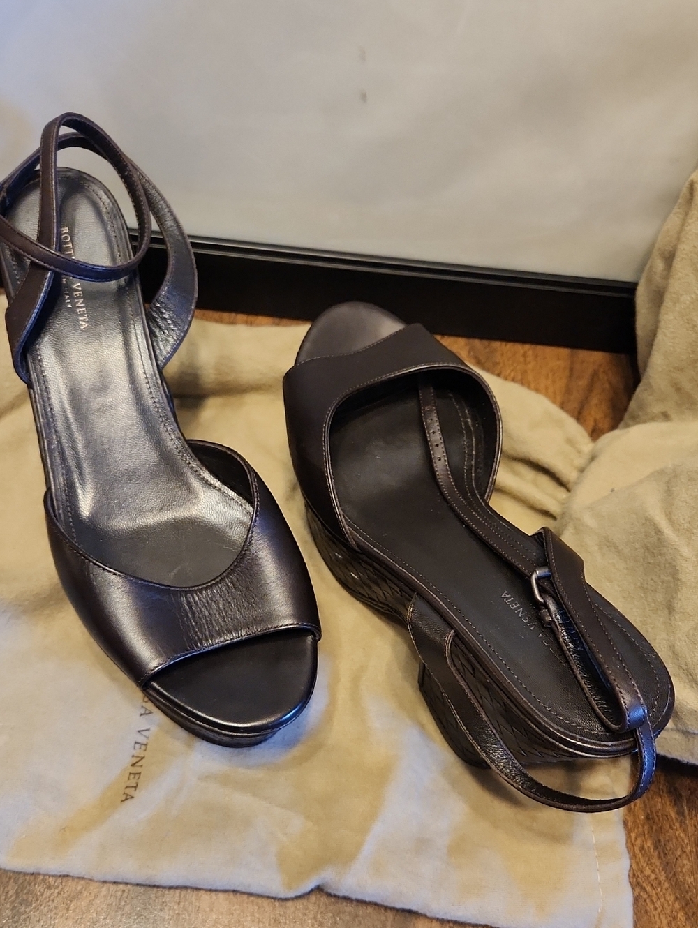 Botegga Veneta Brown Leather , Wedge Sandals Size 38